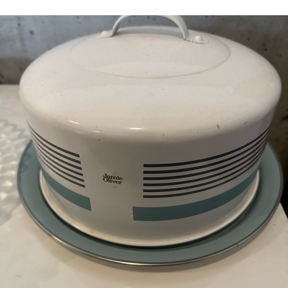 Jamie Oliver Blue and White Cake Tin - Picture 2 of 4